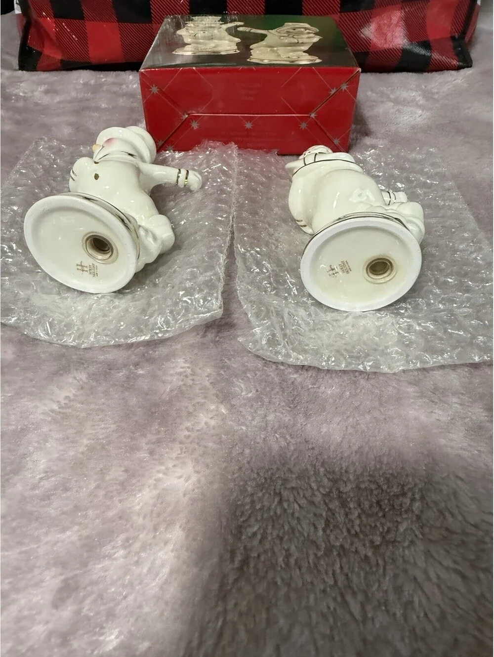 🎅🏻 Christmas Happy Holidays Salt And Paper Shaker Ice Skating Snowman Couple